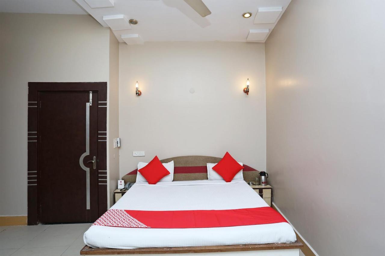 Sheel Gopal Vision Hotel Mathura Luaran gambar