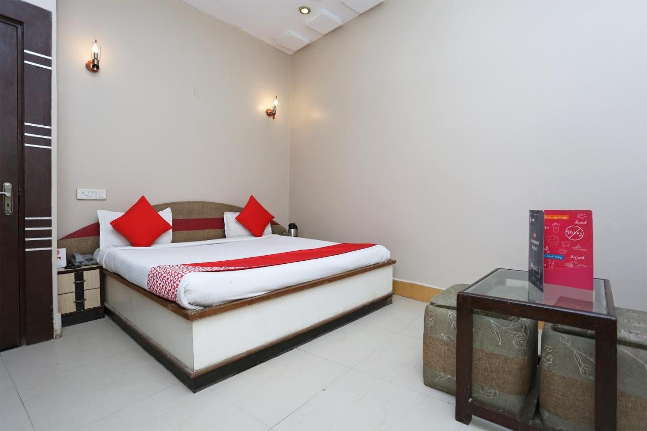 Sheel Gopal Vision Hotel Mathura Luaran gambar