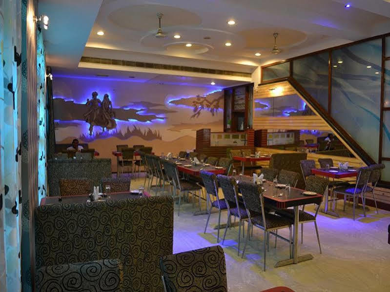 Sheel Gopal Vision Hotel Mathura Luaran gambar